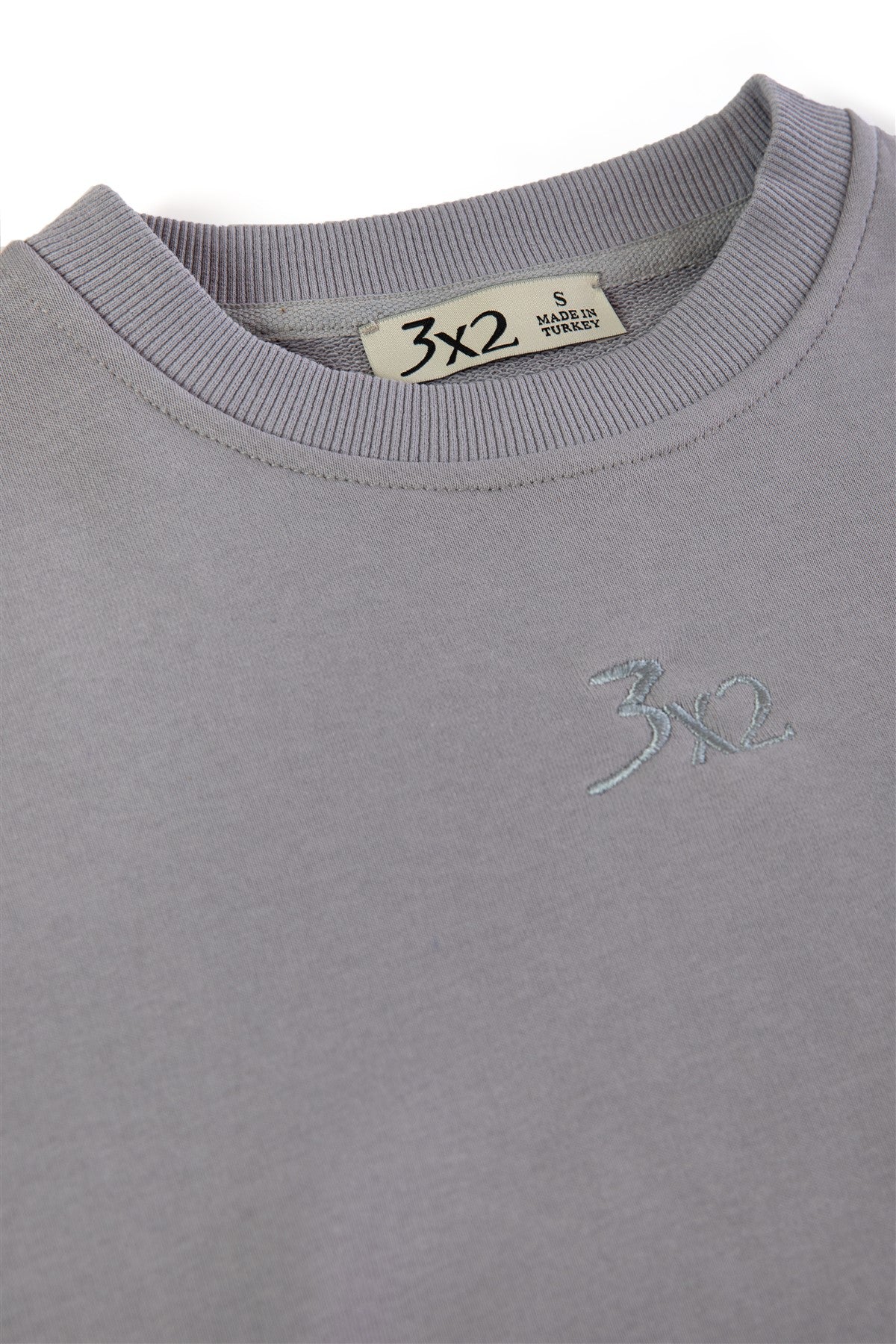 Embroidery Detailed Hoodie